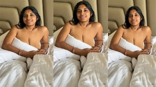 Indian Wife Giving Blowjob & Doggy Style Fuck